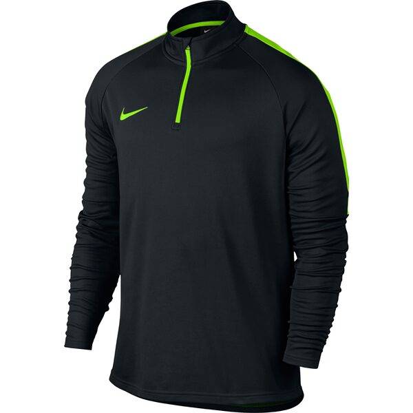 intersport-de-1941163027-86a33688554b7d6f5f5f94728c093b24 intersport-de-1941163027-86a33688554b7d6f5f5f94728c093b24