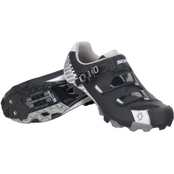intersport-de-211888306-a67c2896d5b2221523e5ca66e3122f26 intersport-de-211888306-a67c2896d5b2221523e5ca66e3122f26