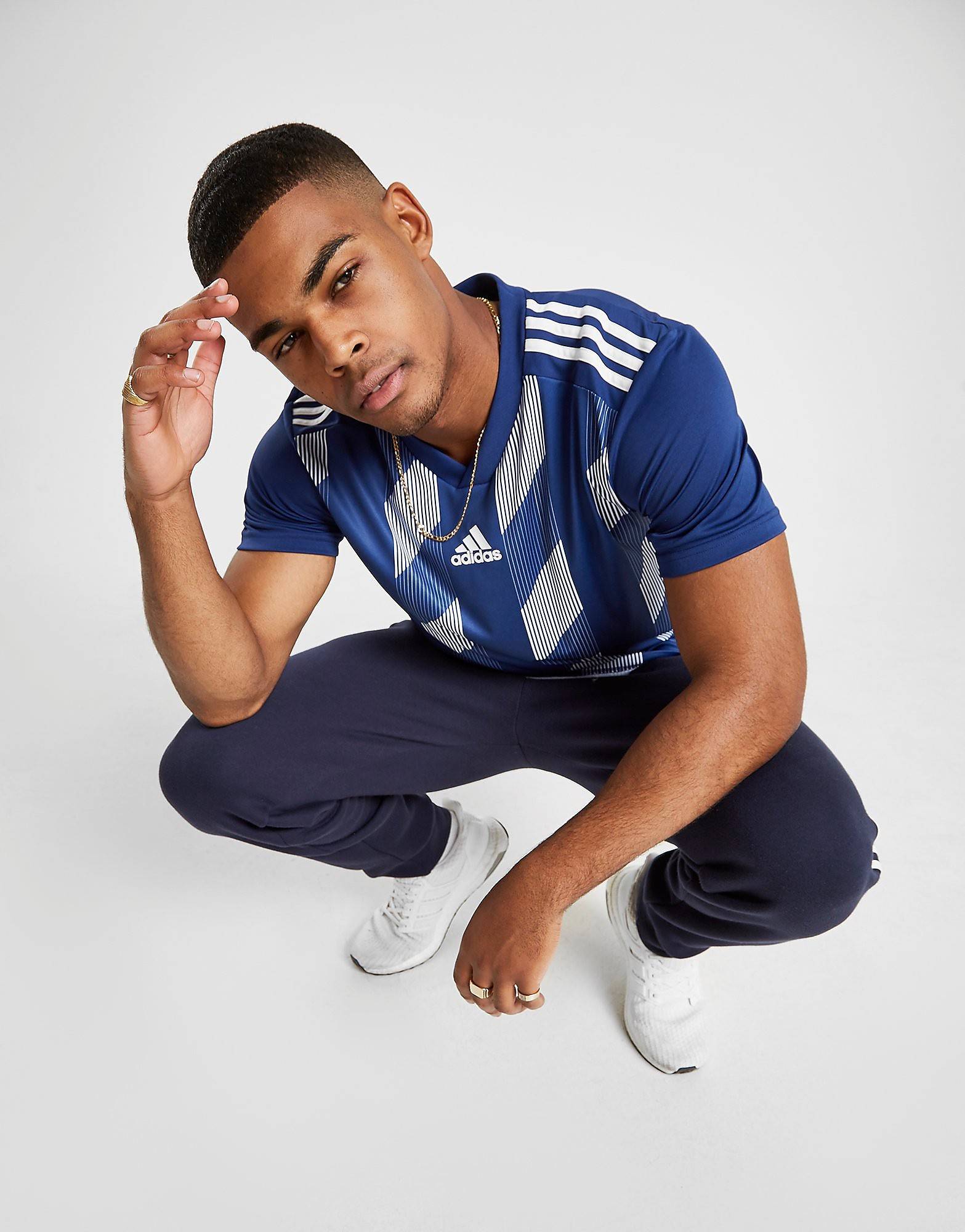 jdsports-de-23902262545-f8e10 jdsports-de-23902262545-f8e10