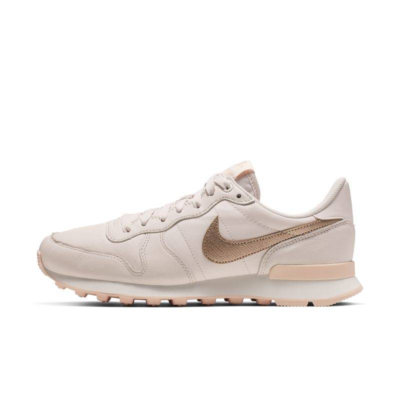 nike-de-77ca81af686f82fe29e4b8c45b92f2de nike-de-77ca81af686f82fe29e4b8c45b92f2de
