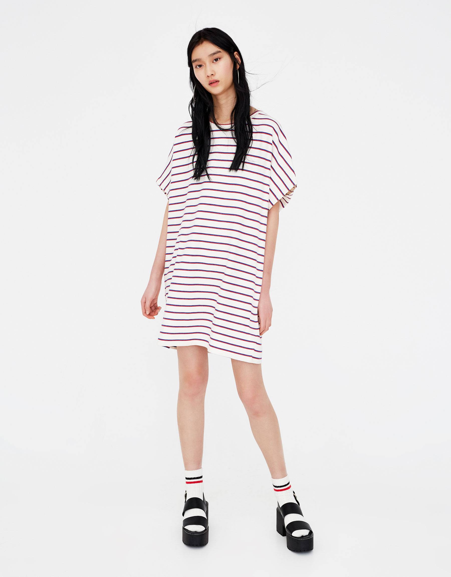 pullandbear-de-21715080133-ece96 pullandbear-de-21715080133-ece96