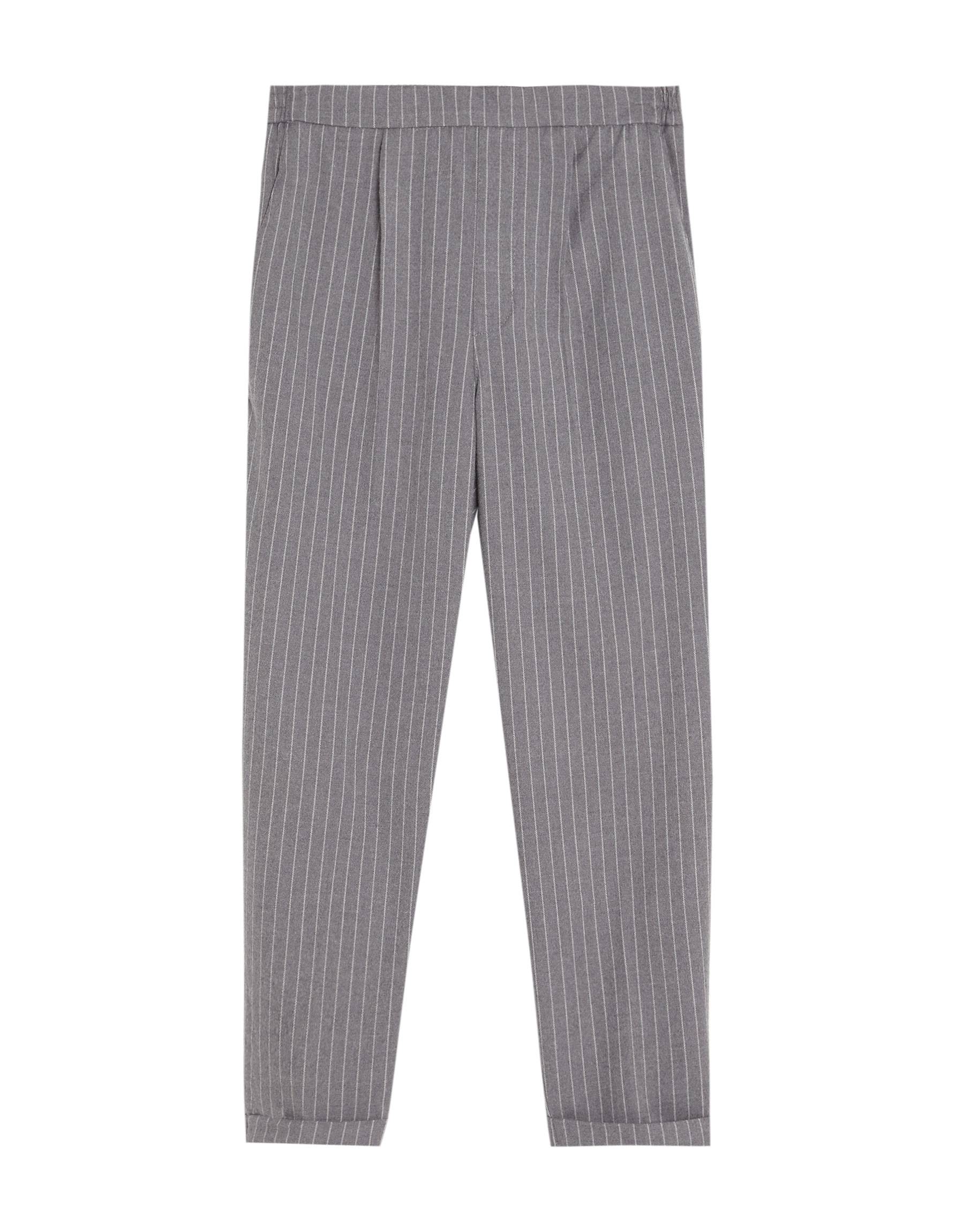 pullandbear-de-22024541173-1425e pullandbear-de-22024541173-1425e