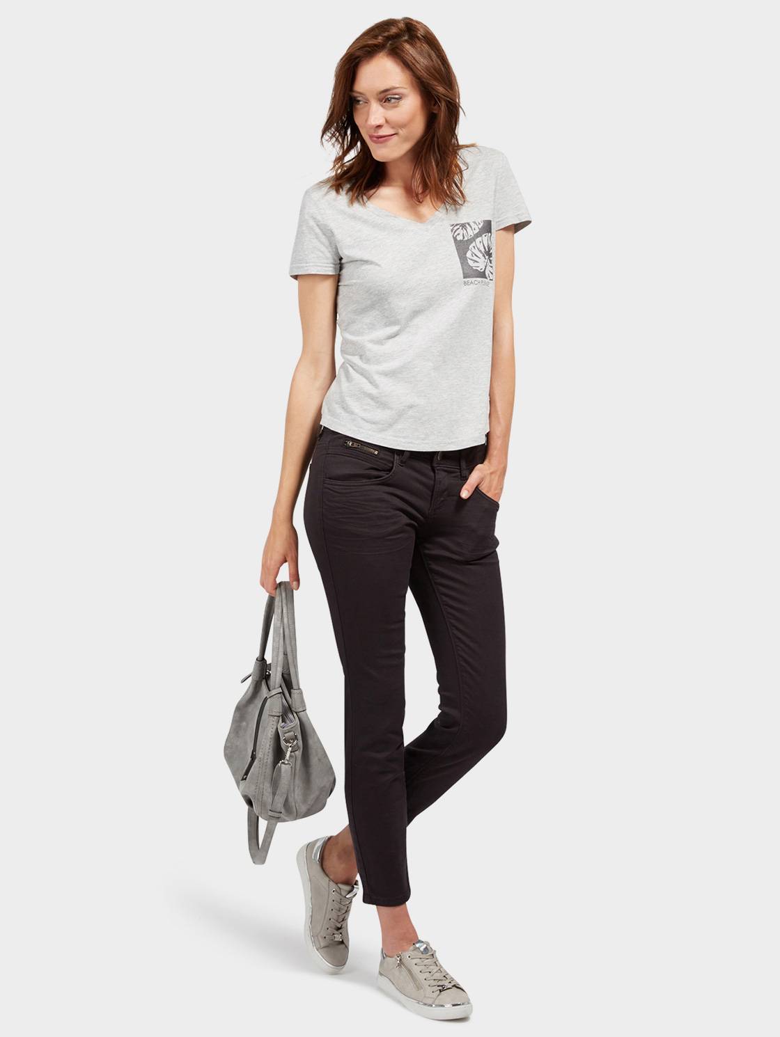 tomtailor-de-6fd6e3c49e65cd6cd5263b1cb444c0c2-a6147 tomtailor-de-6fd6e3c49e65cd6cd5263b1cb444c0c2-a6147